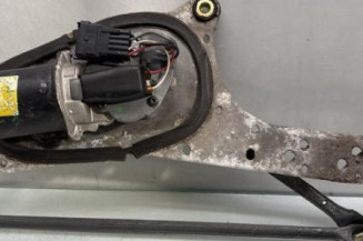 Moteur essuie glace avant RENAULT LAGUNA 2