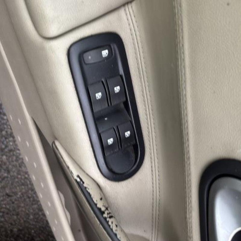 Feu arriere principal gauche (feux) RENAULT MEGANE 2 Photo n°14