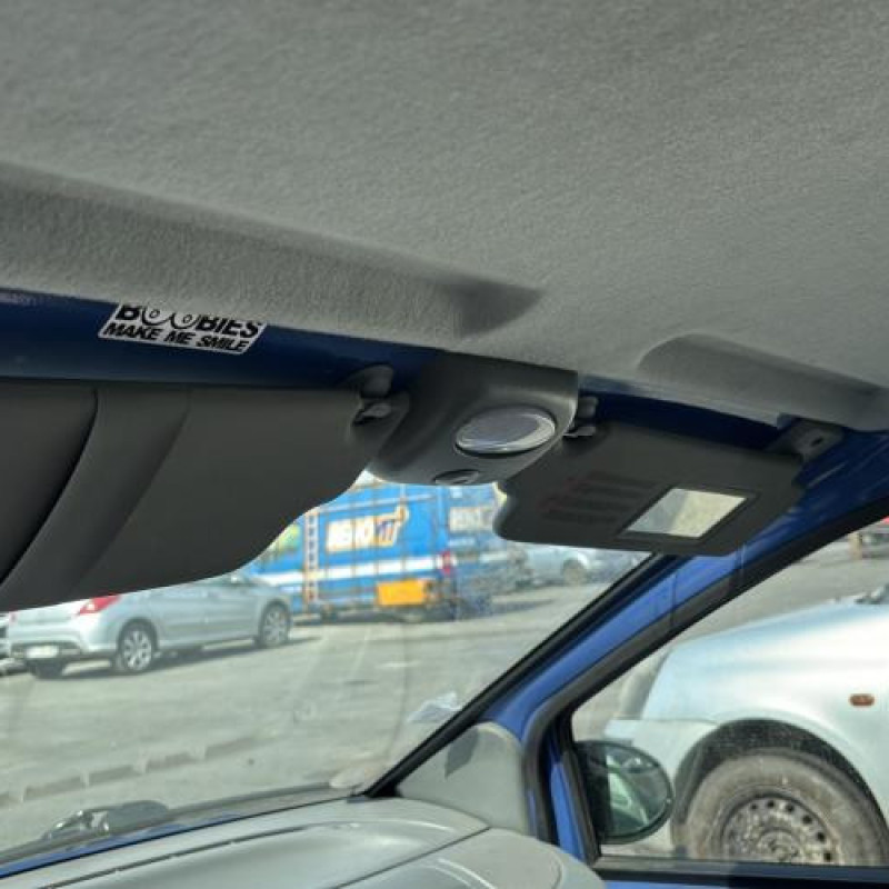 Feu arriere principal gauche (feux) RENAULT TWINGO 1 Photo n°15