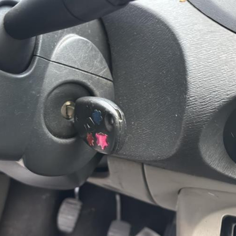 Moteur essuie glace arriere RENAULT TWINGO 2 Photo n°7