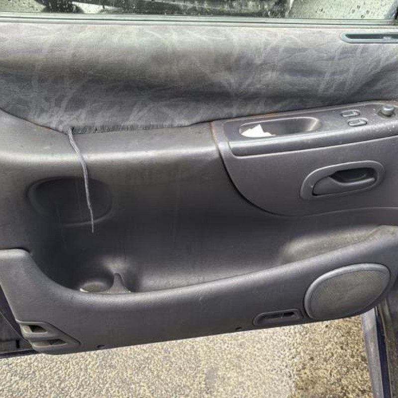 Cremaillere assistee RENAULT ESPACE 3 Photo n°15