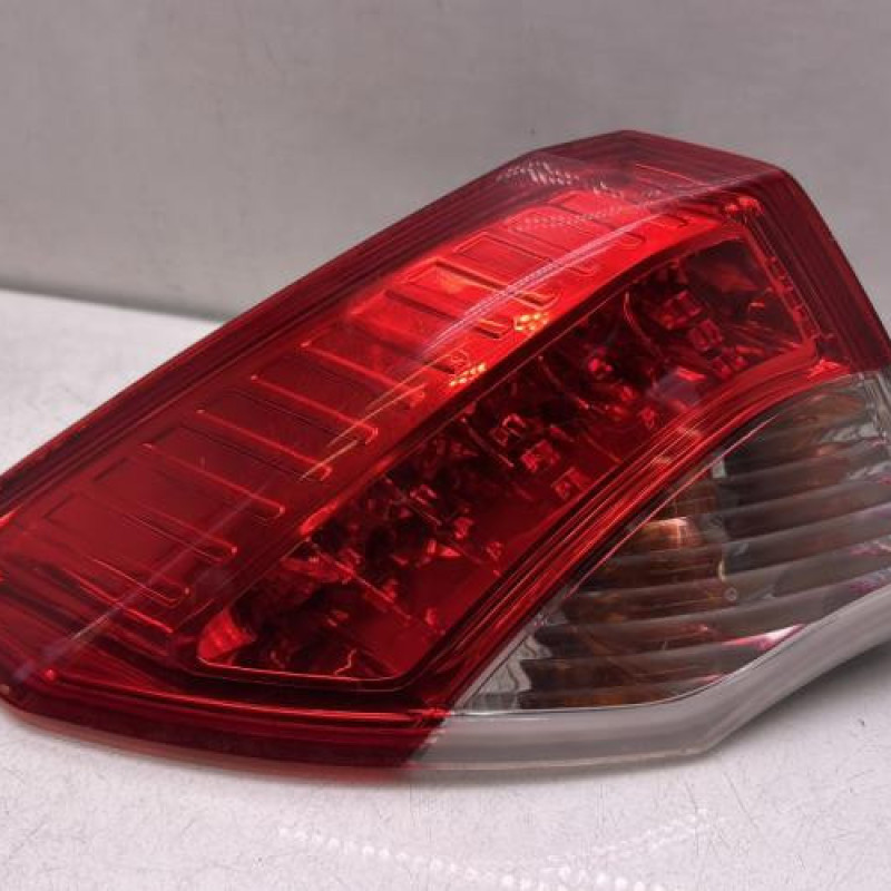 Feu arriere principal gauche (feux) RENAULT LAGUNA 3 Photo n°1