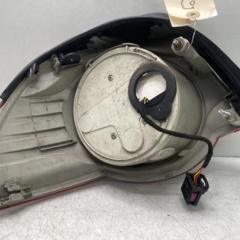 Feu arriere principal droit (feux) VOLKSWAGEN EOS Photo n°2