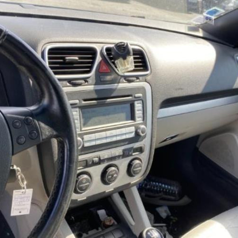 Feu arriere principal droit (feux) VOLKSWAGEN EOS Photo n°18