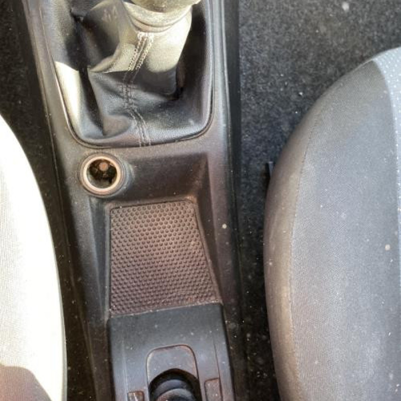 Retroviseur gauche FIAT GRANDE PUNTO Photo n°20