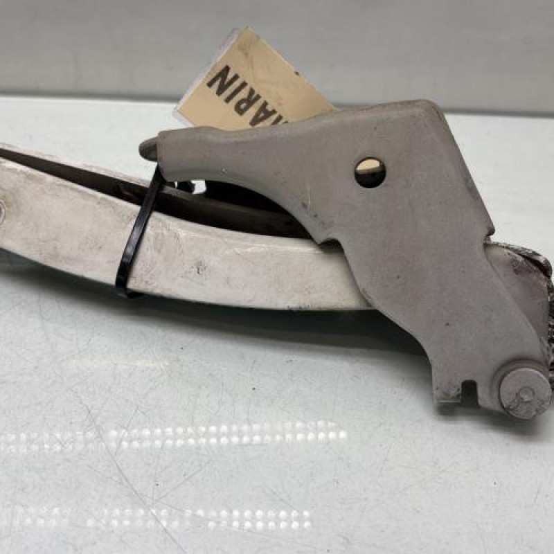 Charniere de capot FIAT GRANDE PUNTO Photo n°3