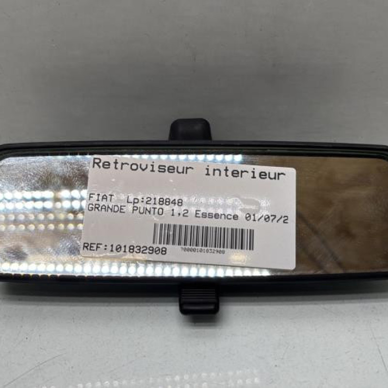 Retroviseur interieur FIAT GRANDE PUNTO Photo n°1