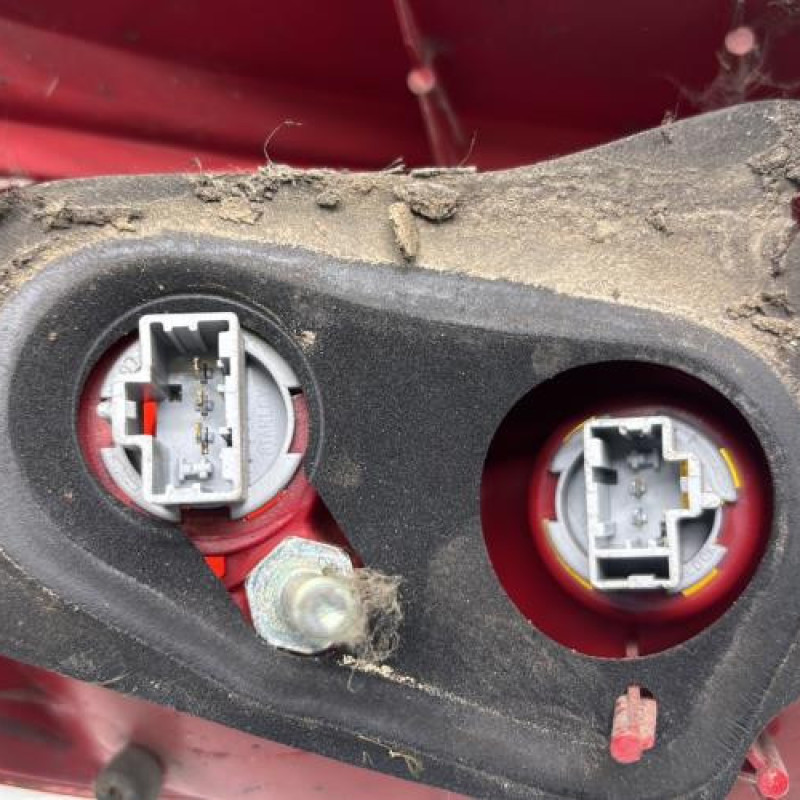 Feu arriere principal droit (feux) MAZDA 2 1 Photo n°3