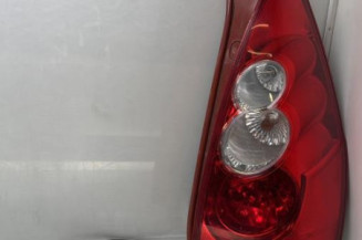 Feu arriere principal droit (feux) MAZDA 5 1 Photo n°1