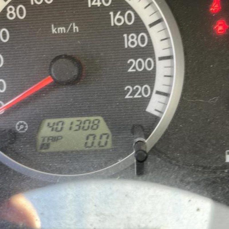 Feu arriere principal droit (feux) MAZDA 5 1 Photo n°8