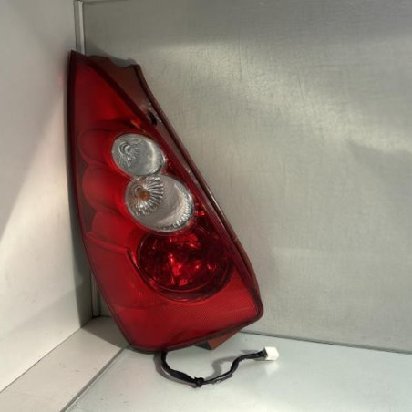 Feu arriere principal gauche (feux) MAZDA 5 1 Photo n°1