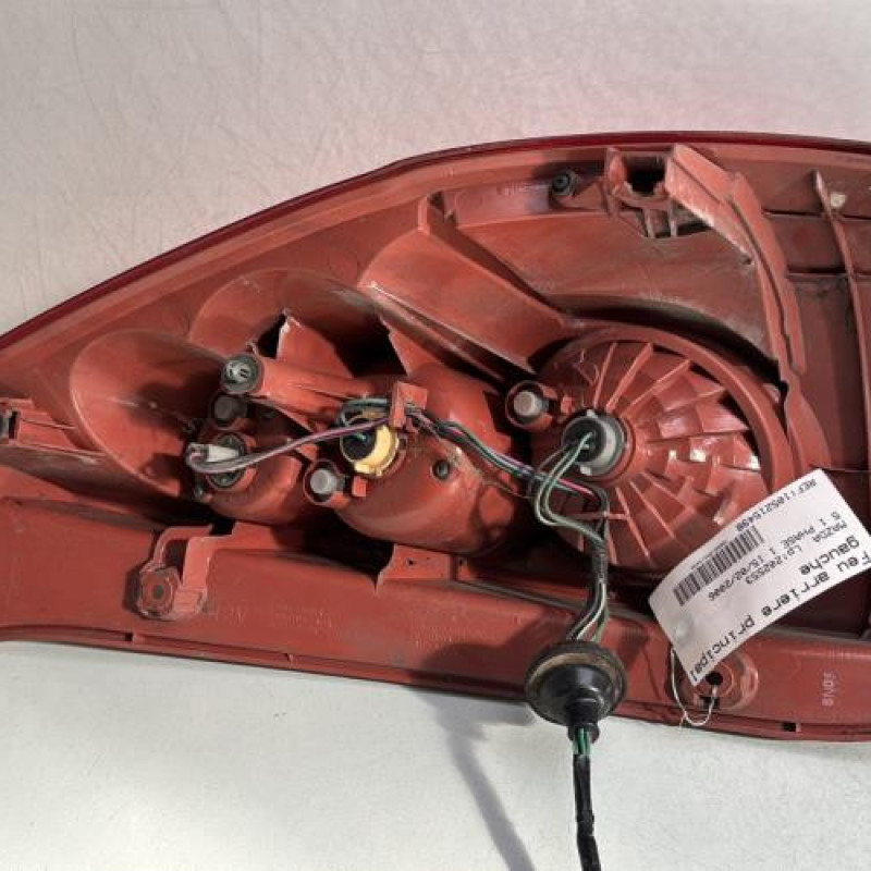 Feu arriere principal gauche (feux) MAZDA 5 1 Photo n°2