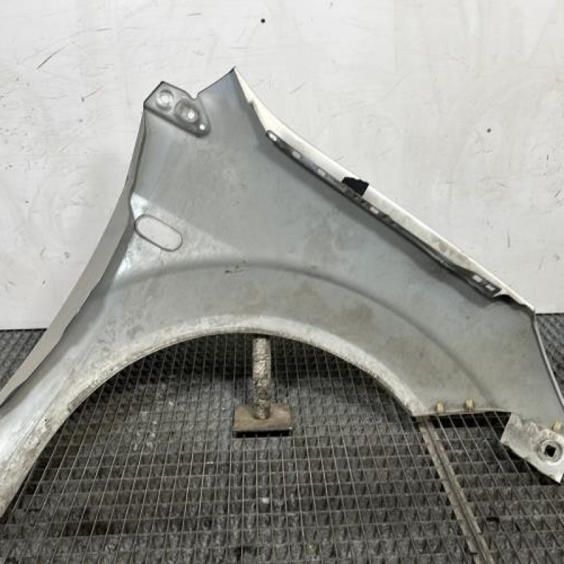 Aile avant gauche FORD FIESTA 5 Photo n°5