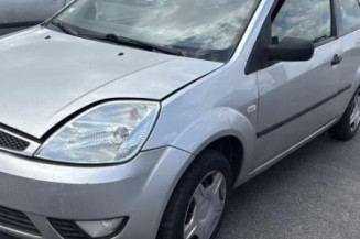 Aile avant gauche FORD FIESTA 5