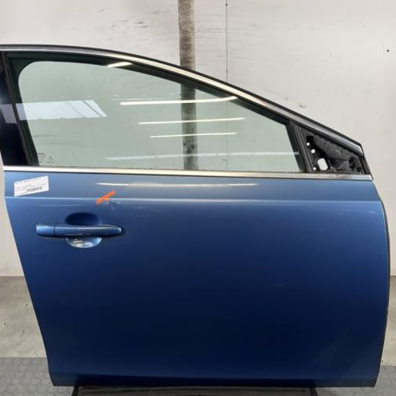 Porte avant droit VOLVO V 40 2 Photo n°1