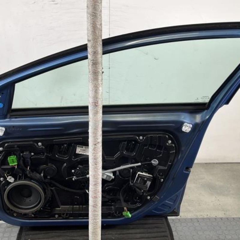 Porte avant droit VOLVO V 40 2 Photo n°7