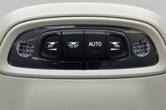 Eclairage de plafonnier VOLVO V 40 2