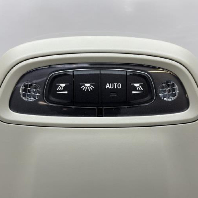 Eclairage de plafonnier VOLVO V 40 2 Photo n°2