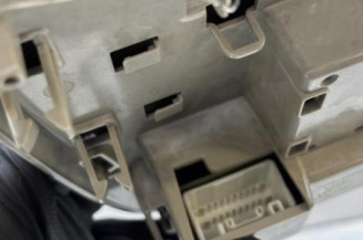 Eclairage de plafonnier VOLVO V 40 2