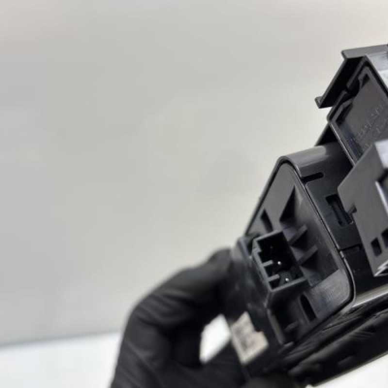 Interrupteur de leve vitre avant gauche VOLVO V 40 2 Photo n°6