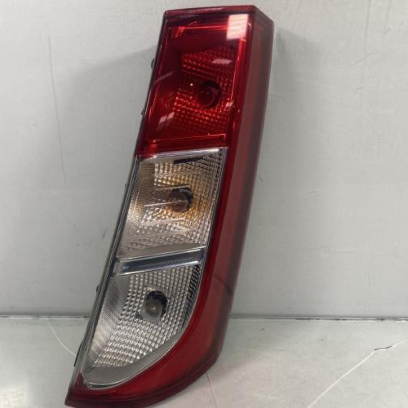 Feu arriere principal droit (feux) DACIA DOKKER Photo n°1