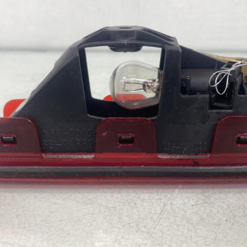 Feu arriere stop central DACIA DOKKER Photo n°2