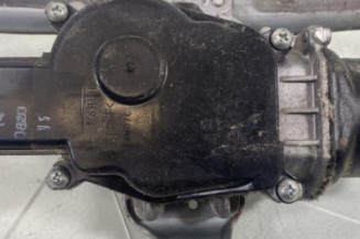 Moteur essuie glace avant DACIA DOKKER