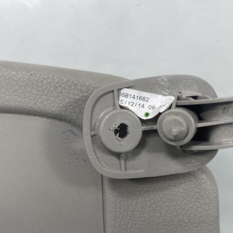 Pare soleil gauche DACIA DOKKER Photo n°3