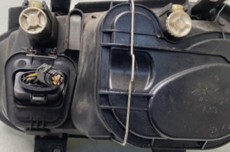 Optique avant principal droit (feux)(phare) VOLKSWAGEN GOLF 4