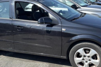 Feu arriere principal gauche (feux) OPEL ASTRA H