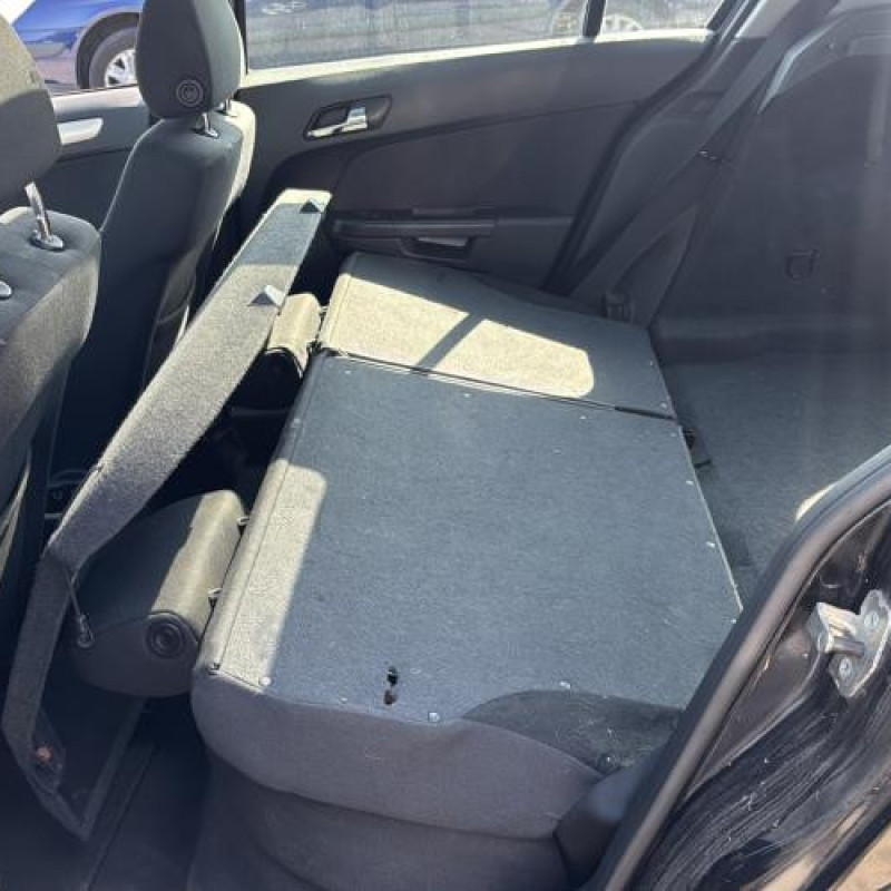 Feu arriere principal gauche (feux) OPEL ASTRA H Photo n°15