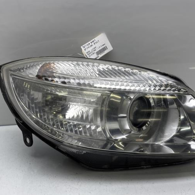 Optique avant principal droit (feux)(phare) SKODA ROOMSTER Photo n°1