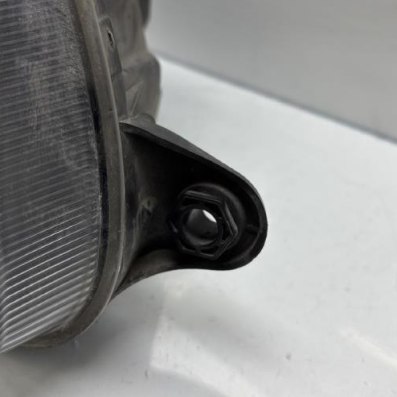 Optique avant principal droit (feux)(phare) SKODA ROOMSTER Photo n°3