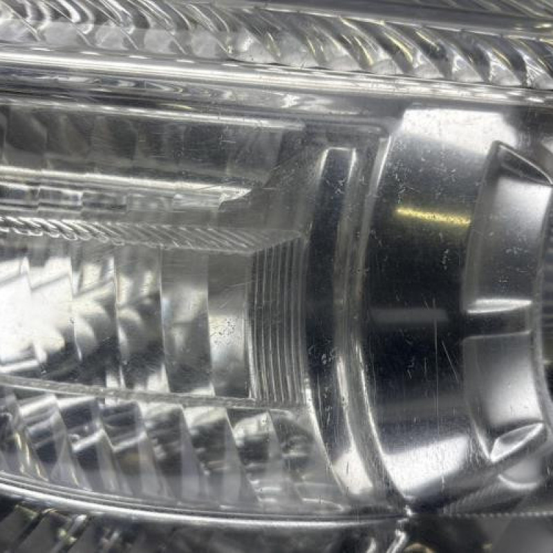 Optique avant principal droit (feux)(phare) SKODA ROOMSTER Photo n°5