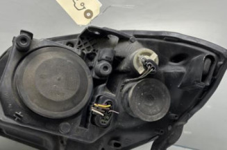 Optique avant principal droit (feux)(phare) SKODA ROOMSTER