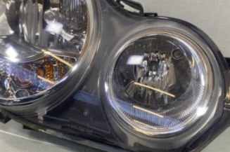 Optique avant principal droit (feux)(phare) VOLKSWAGEN POLO 4