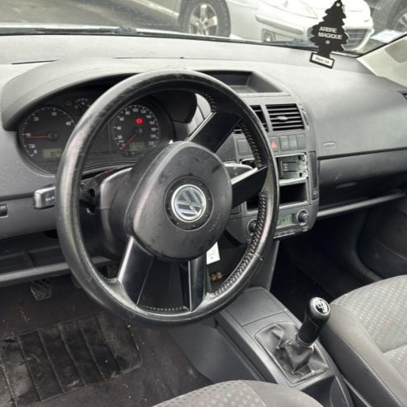 Optique avant principal droit (feux)(phare) VOLKSWAGEN POLO 4 Photo n°15