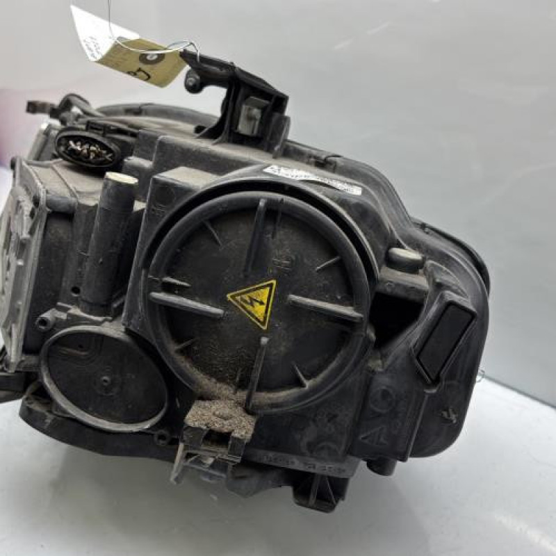 Optique avant principal droit (feux)(phare) AUDI A4 3 Photo n°9