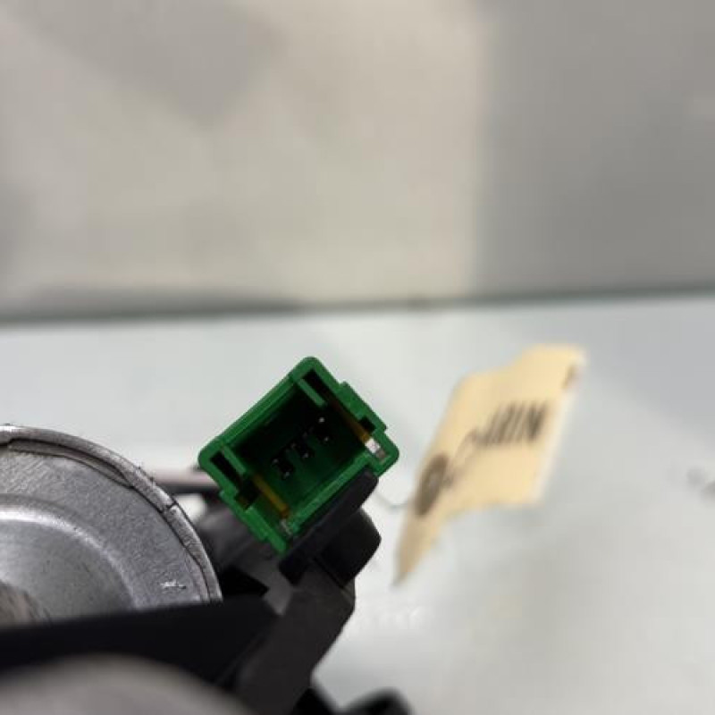 Moteur essuie glace arriere RENAULT SCENIC 1 Photo n°4