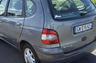 Moteur essuie glace arriere RENAULT SCENIC 1