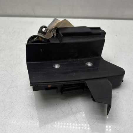 Serrure arriere droit DACIA SANDERO 2