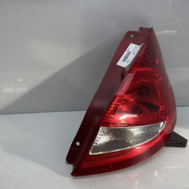 Feu arriere principal droit (feux) FORD FIESTA 6 Photo n°1