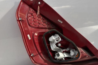 Feu arriere principal droit (feux) FORD FIESTA 6
