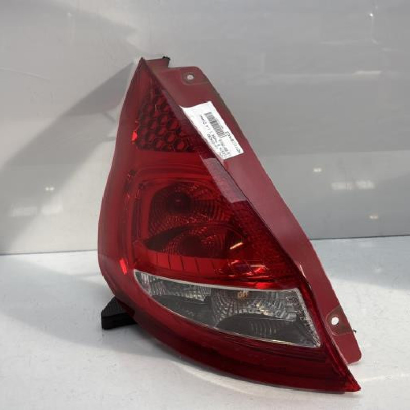 Feu arriere principal gauche (feux) FORD FIESTA 6 Photo n°1