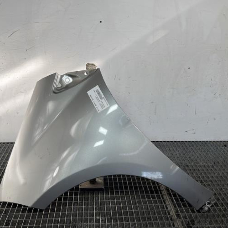 Aile avant gauche MERCEDES CLASSE A 169 Photo n°1