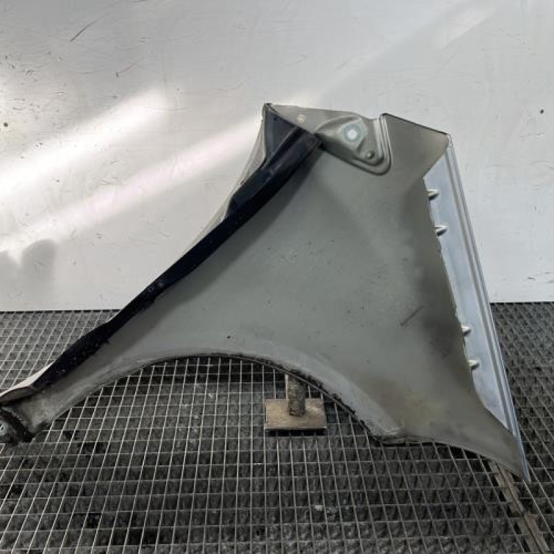 Aile avant gauche MERCEDES CLASSE A 169 Photo n°4