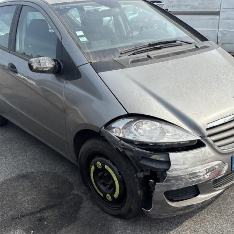 Aile avant gauche MERCEDES CLASSE A 169 Photo n°6