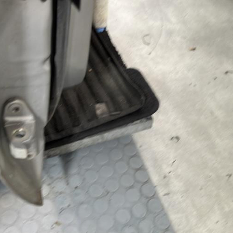 Porte avant droit MERCEDES CLASSE A 169 Photo n°5