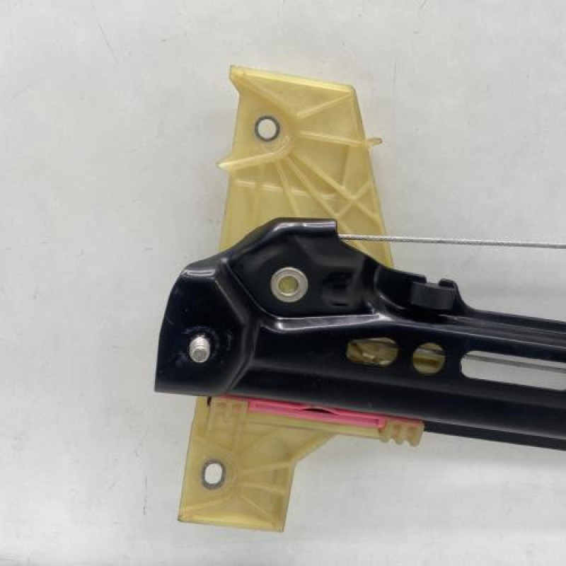 Leve vitre electrique arriere gauche CITROEN C4 GRAND PICASSO 2 Photo n°3