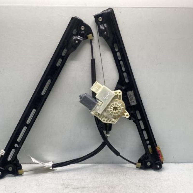 Leve vitre electrique avant droit CITROEN C4 GRAND PICASSO 2 Photo n°1